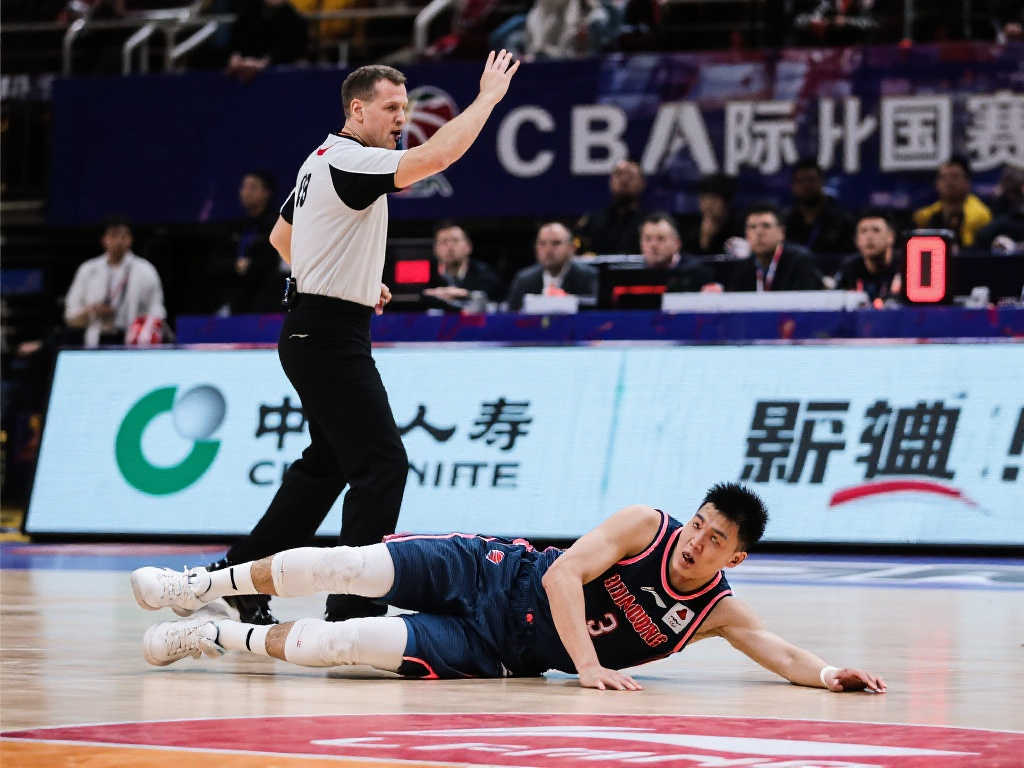 成亮的战术