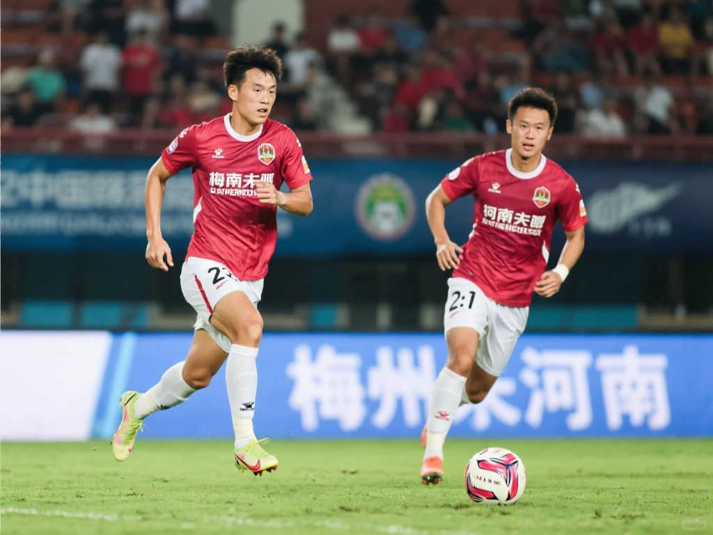 天津名宿魏东因病去世年仅54岁，记者悼念：人生无常，魏指导安息.