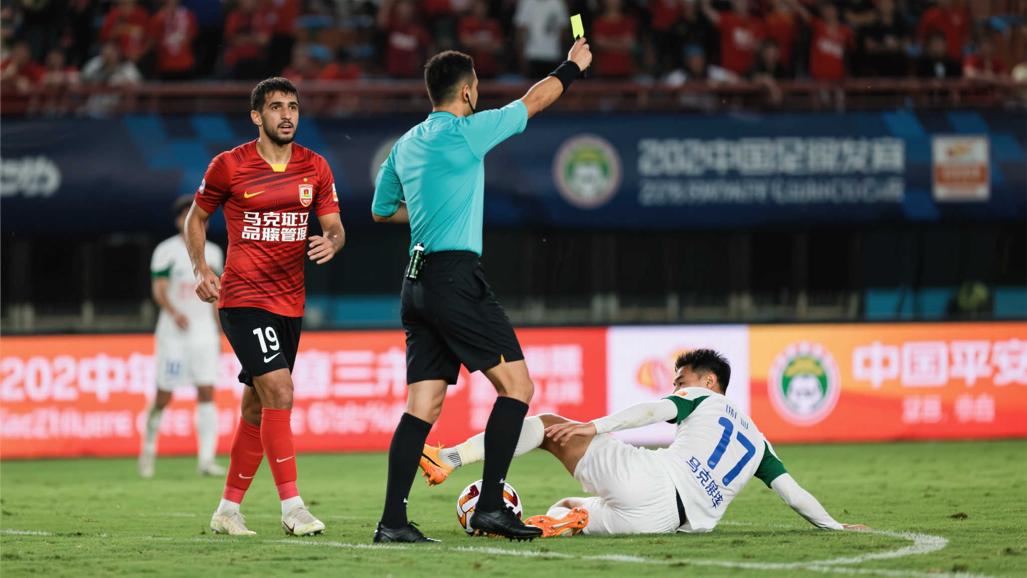 在短期内失 在短期内失